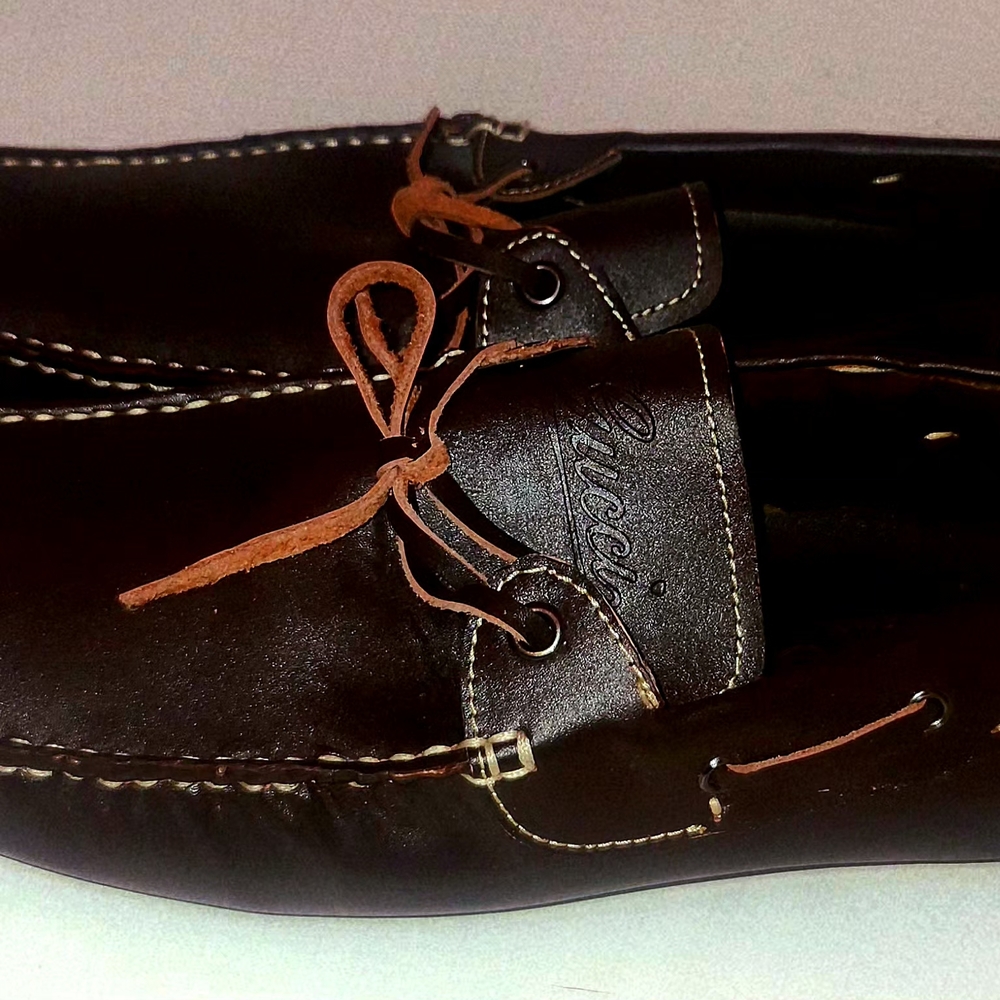Gucci Black and Brown Loafers - Picture 3 of 4